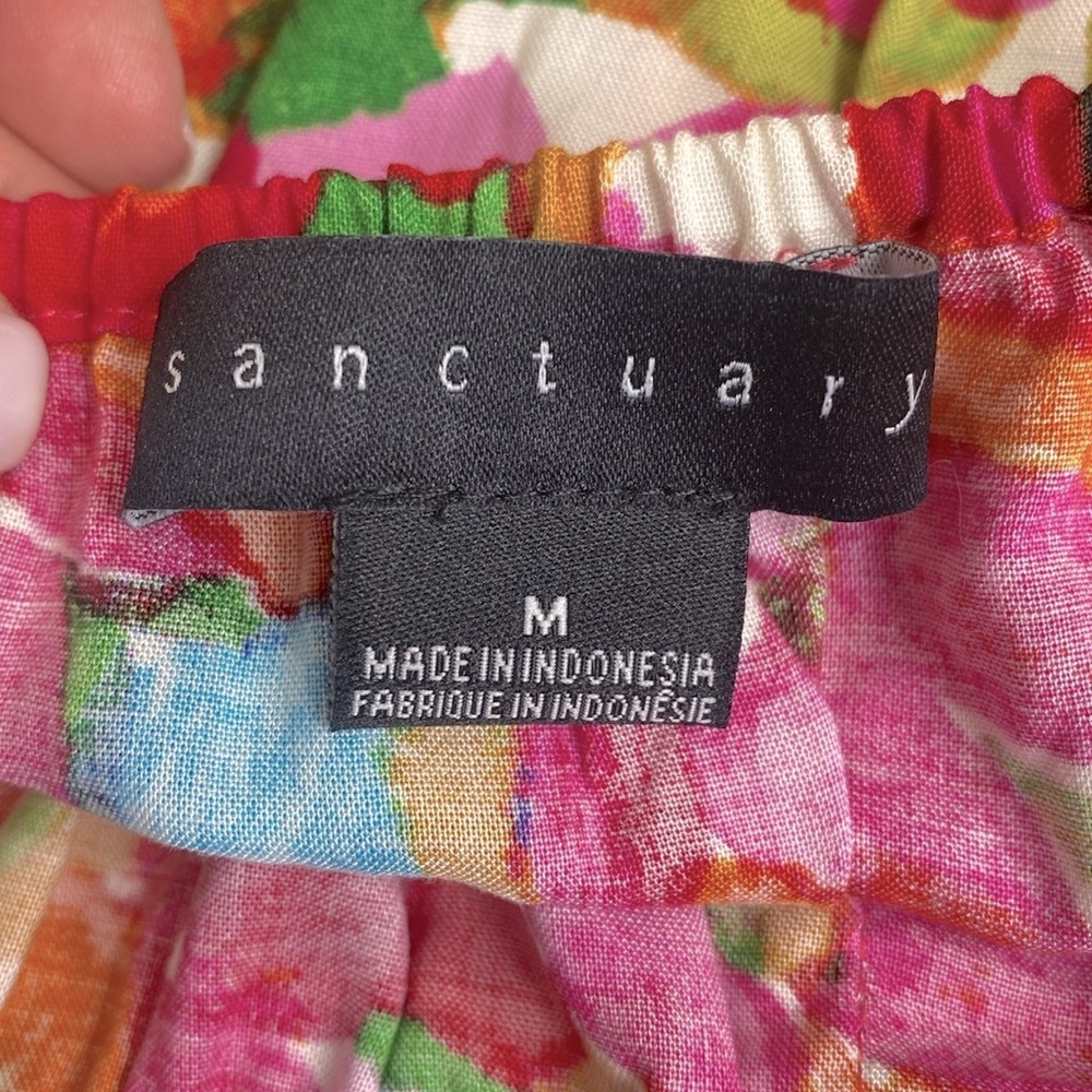 BN Sanctuary Printed Easy Faux Button Front Top - Picture 6 of 7